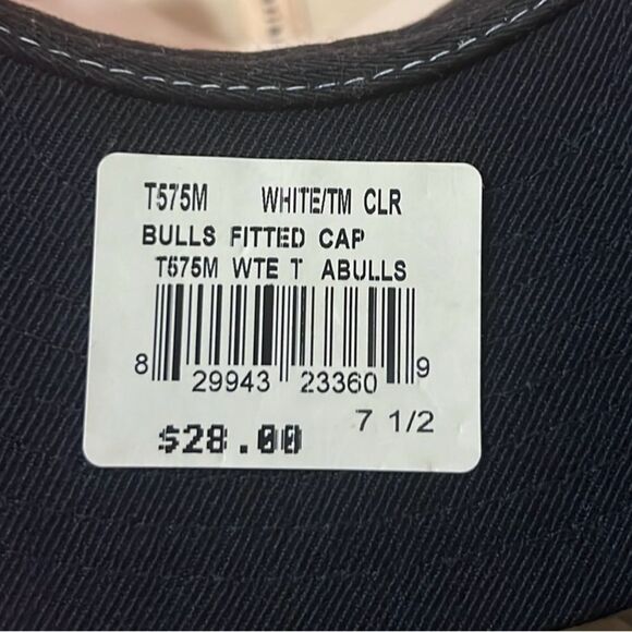 Chicago Bulls Reebok fitted baseball hat 7 1/2 NWT - Picture 7 of 9